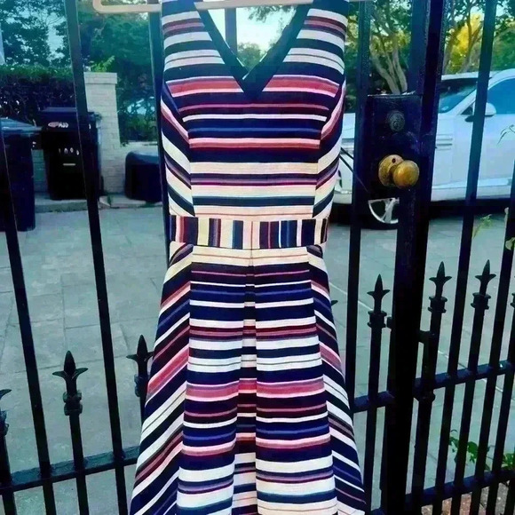 Adelyn Rae dress size small. Striped Sleeveless hidden zipper on side NWT - Picture 8 of 11